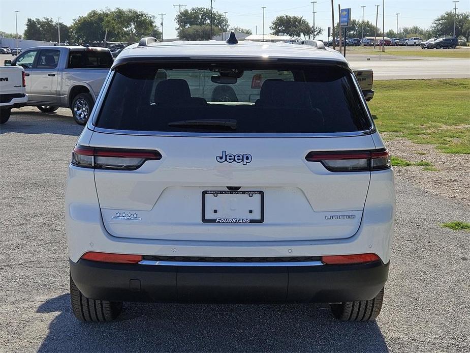 new 2024 Jeep Grand Cherokee L car, priced at $47,398