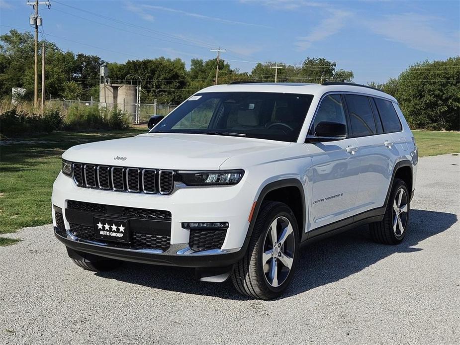 new 2024 Jeep Grand Cherokee L car, priced at $47,398