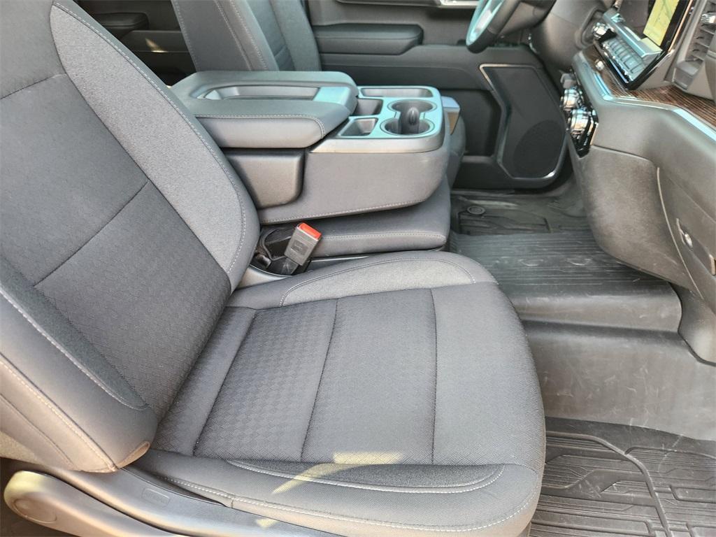 used 2023 GMC Sierra 1500 car, priced at $40,998