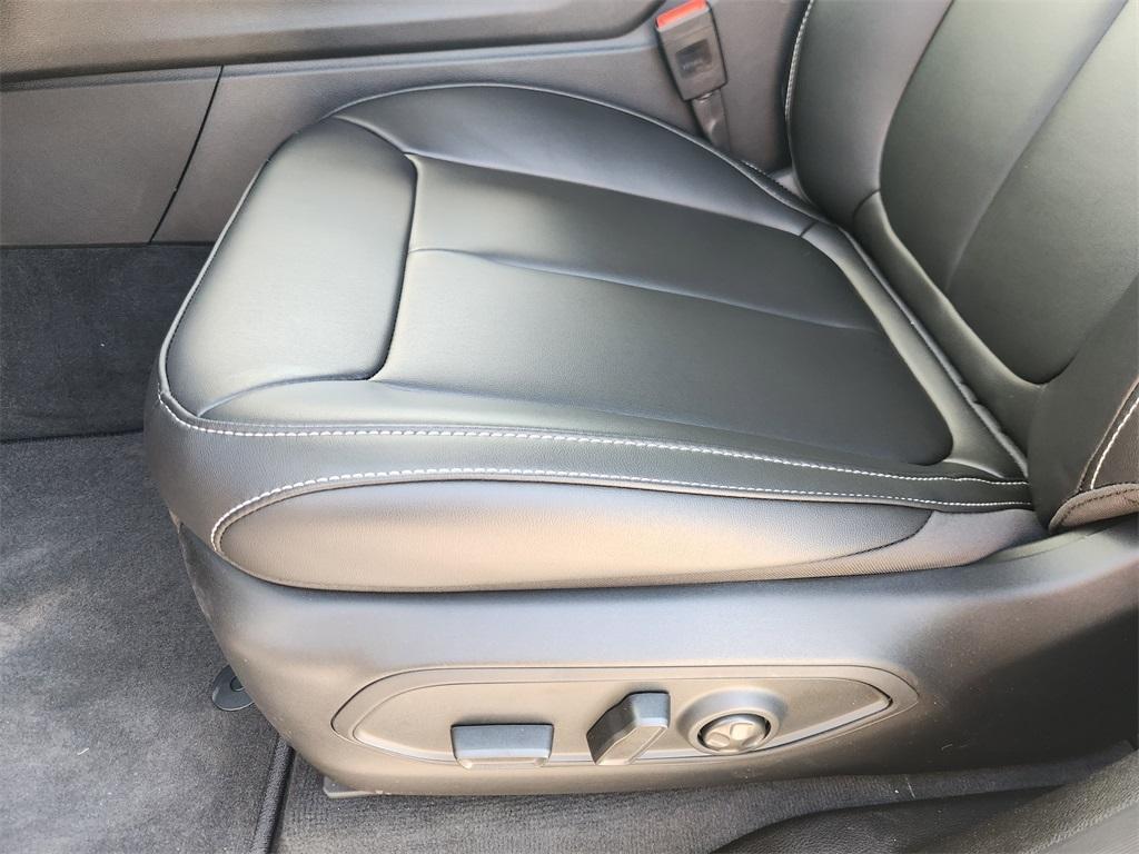 new 2025 Jeep Grand Cherokee L car, priced at $50,335