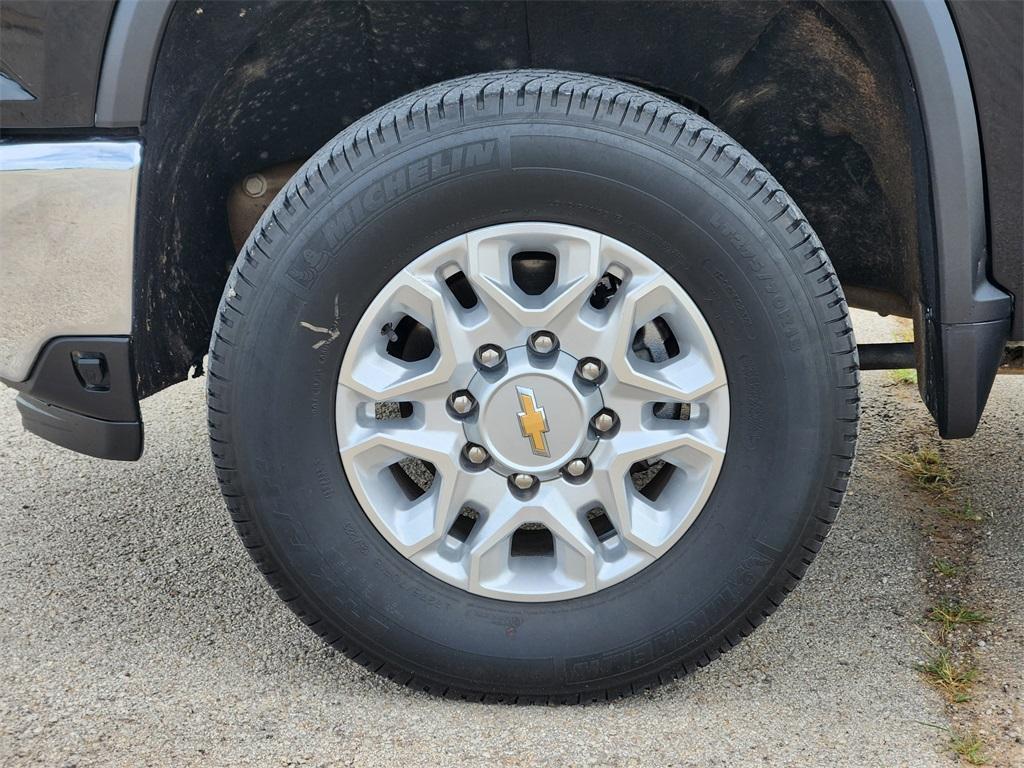 used 2024 Chevrolet Silverado 3500 car, priced at $57,817
