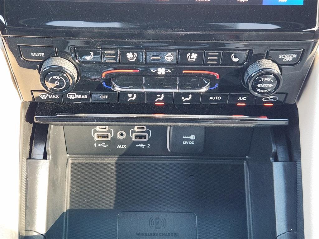 new 2025 Jeep Grand Cherokee L car, priced at $50,147