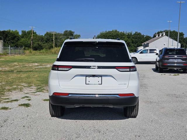 new 2024 Jeep Grand Cherokee car, priced at $48,476