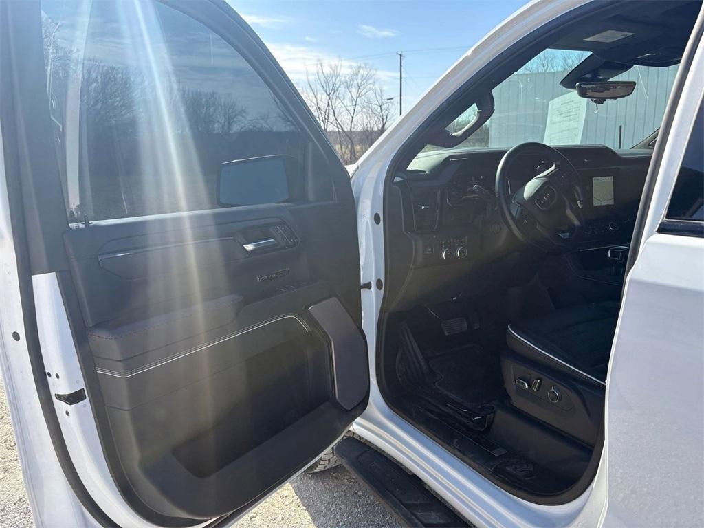 used 2023 GMC Sierra 1500 car, priced at $53,730