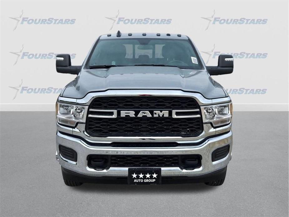 new 2024 Ram 3500 car, priced at $61,722