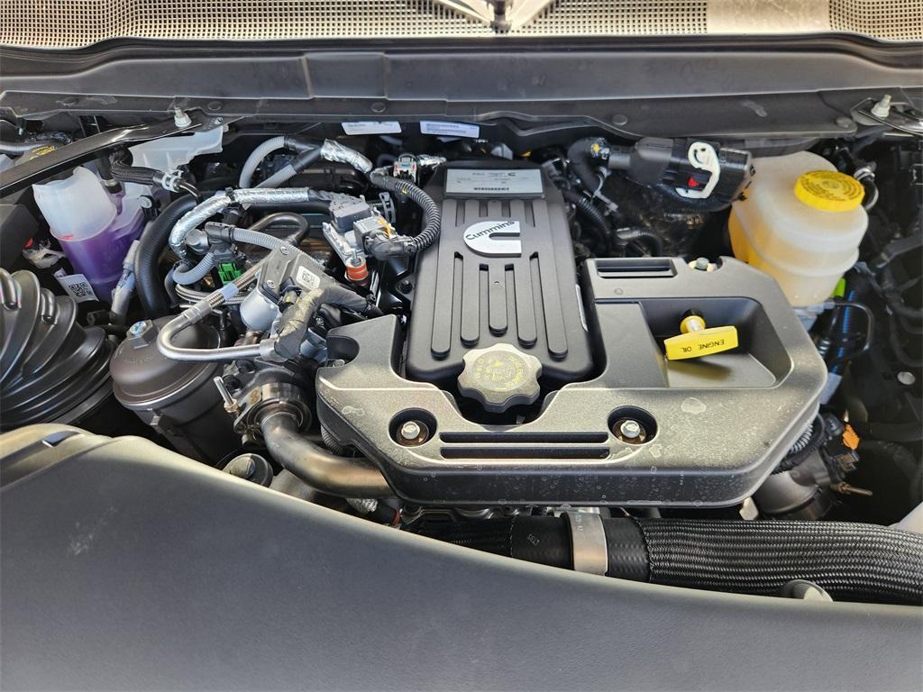 new 2025 Ram 3500 car, priced at $78,395