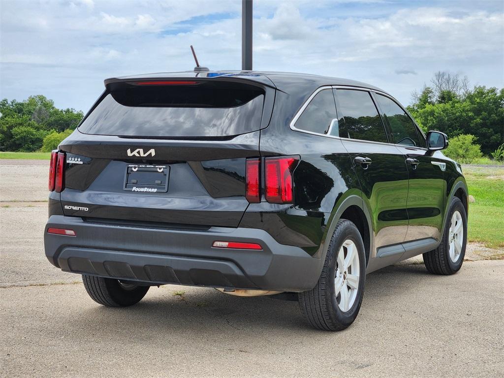 used 2023 Kia Sorento car, priced at $25,548