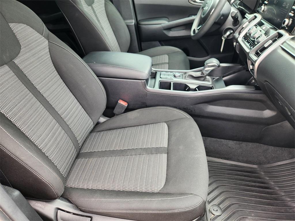 used 2023 Kia Sorento car, priced at $25,548