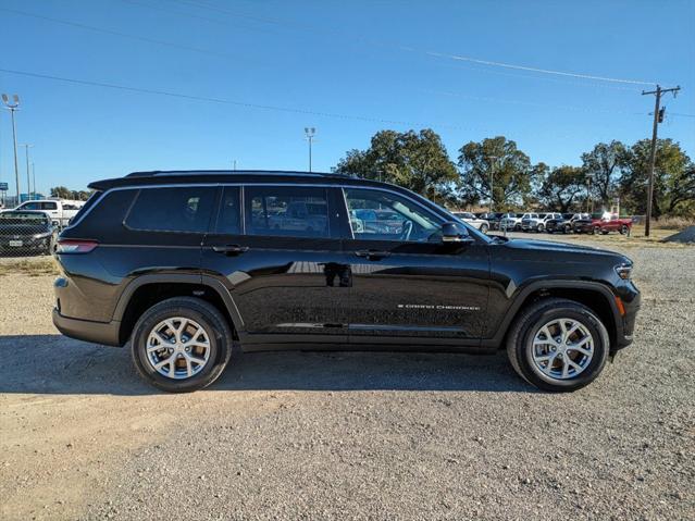 new 2024 Jeep Grand Cherokee L car, priced at $47,639