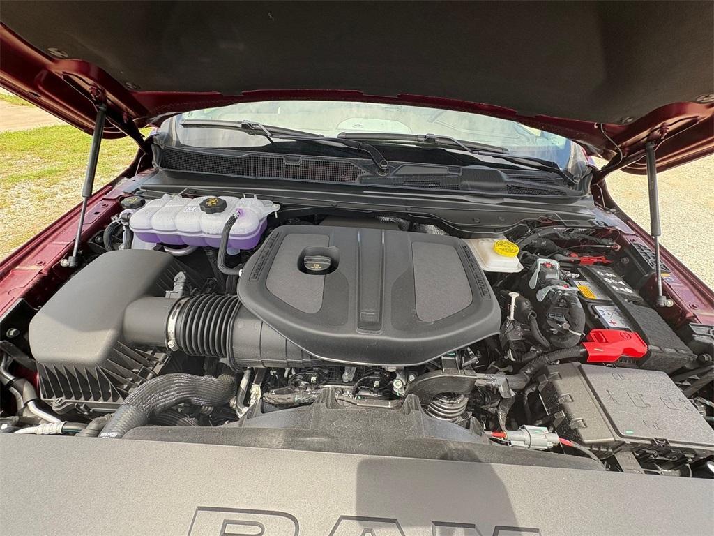 new 2025 Ram 1500 car, priced at $59,966