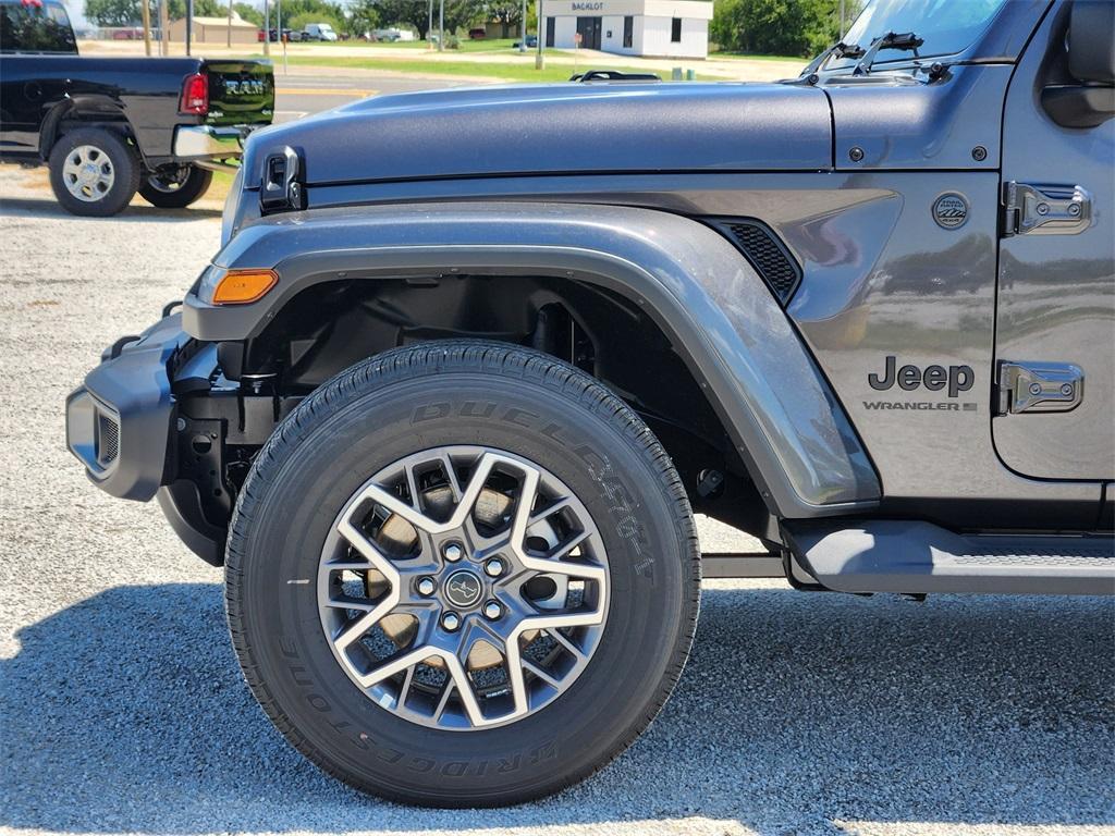 new 2025 Jeep Wrangler car, priced at $49,315