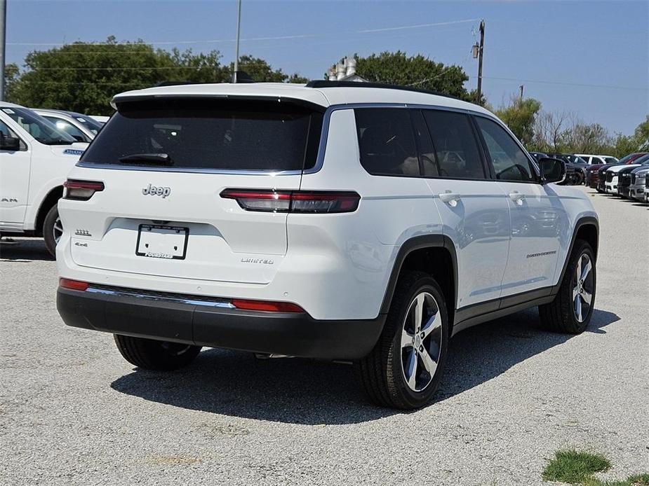 new 2024 Jeep Grand Cherokee L car, priced at $46,753