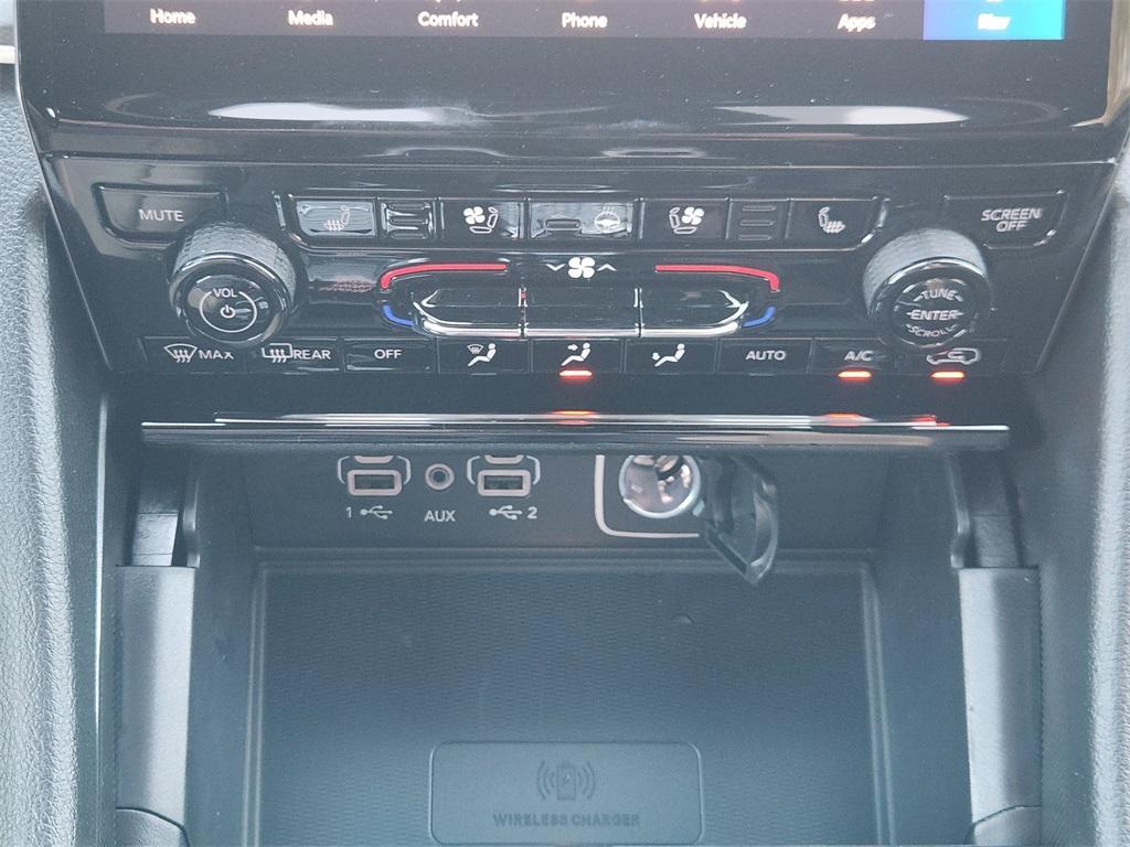 new 2025 Jeep Grand Cherokee L car, priced at $50,147