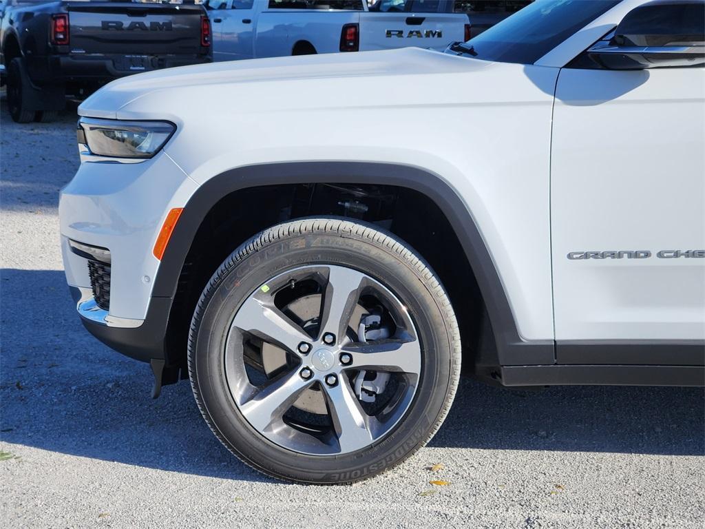 new 2025 Jeep Grand Cherokee L car, priced at $50,147