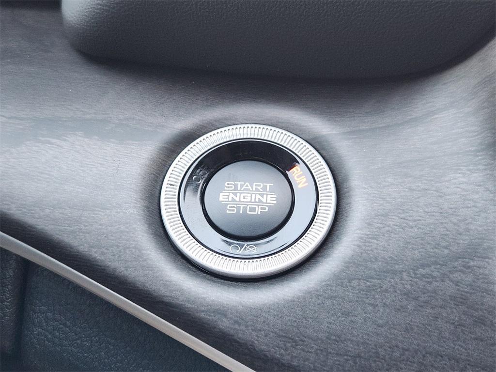 new 2025 Jeep Grand Cherokee L car, priced at $50,147