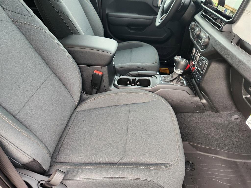 new 2026 Jeep Wrangler car, priced at $52,647