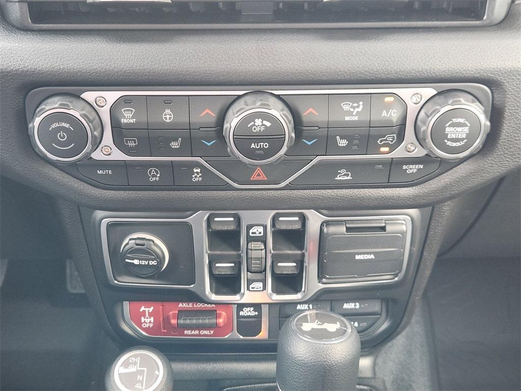 new 2026 Jeep Wrangler car, priced at $52,647