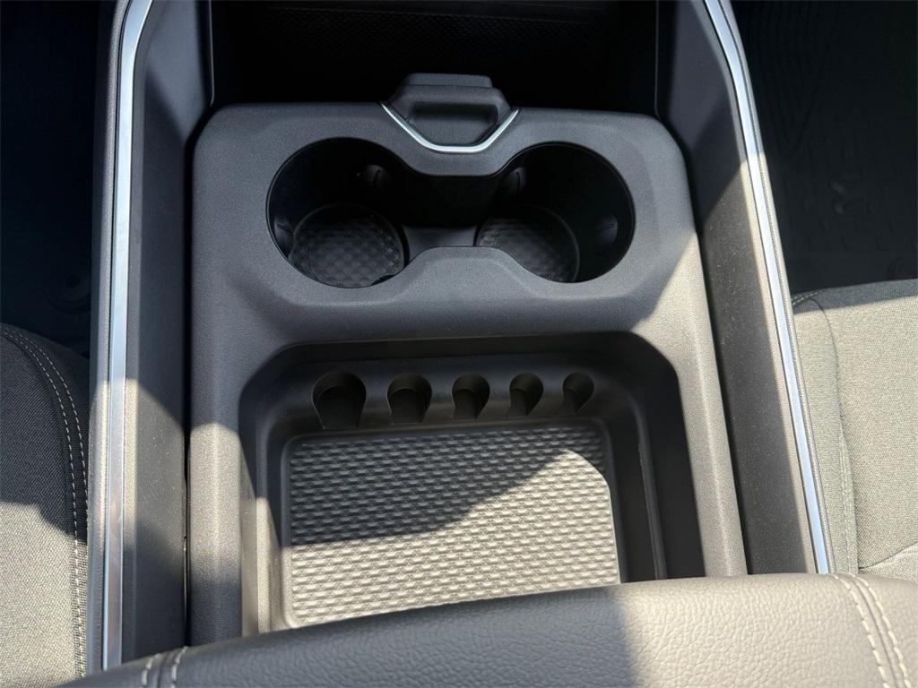 new 2025 Ram 2500 car, priced at $68,660