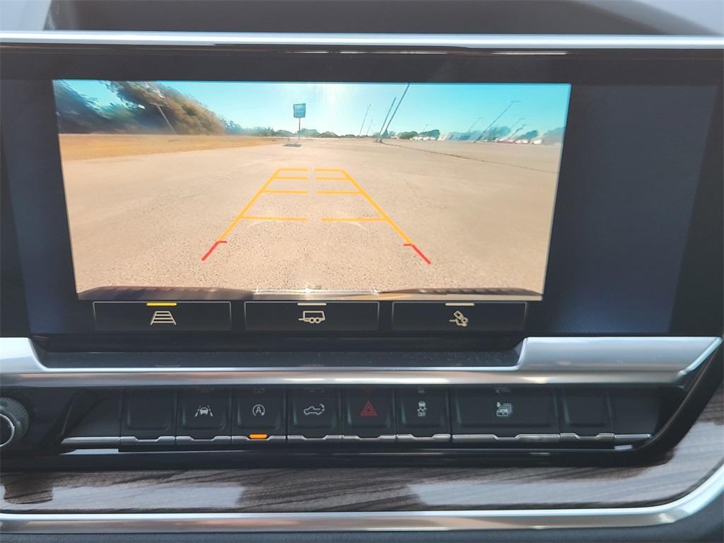 used 2024 Chevrolet Silverado 1500 car, priced at $38,685