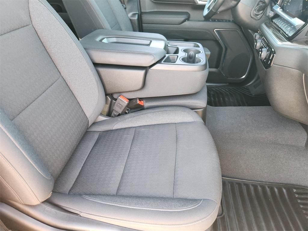 used 2024 Chevrolet Silverado 1500 car, priced at $38,685