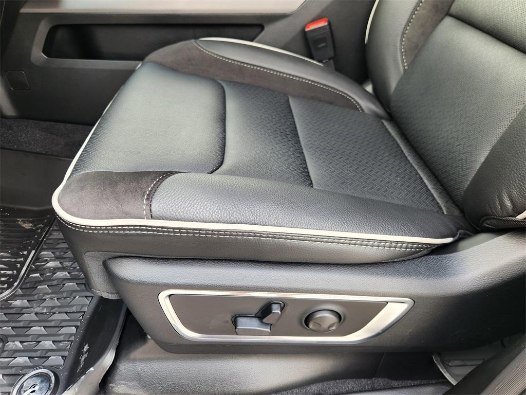 new 2026 Ram 1500 car, priced at $61,098