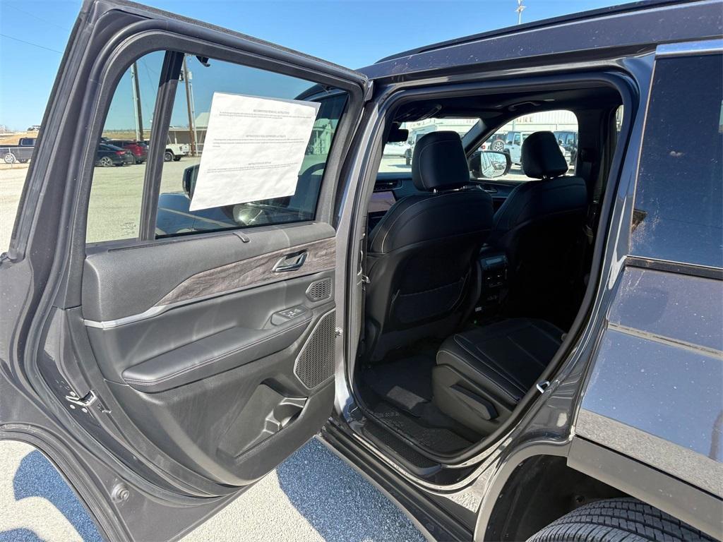 new 2025 Jeep Grand Cherokee L car, priced at $54,339