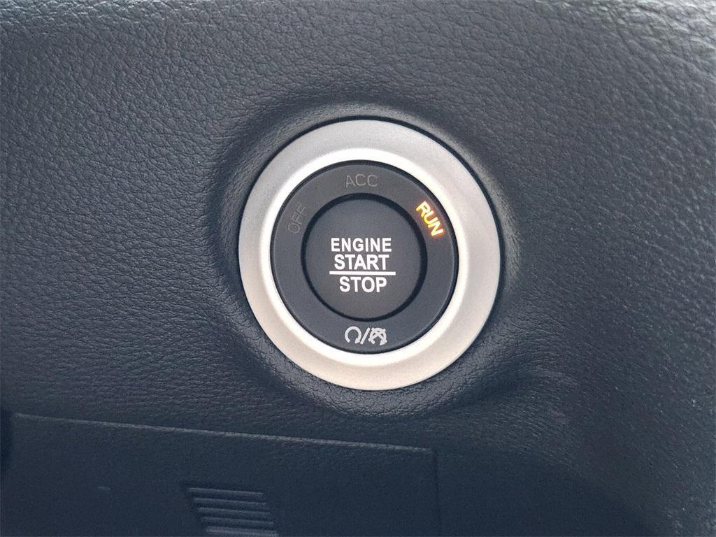 new 2026 Chrysler Pacifica car, priced at $38,865