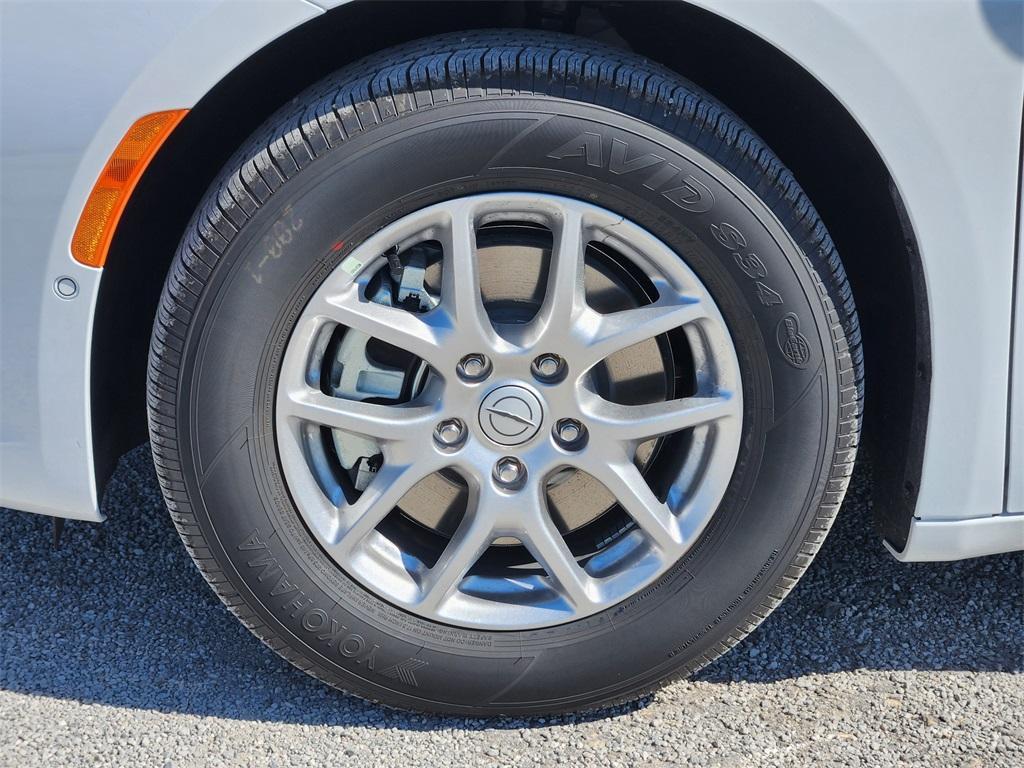 new 2026 Chrysler Pacifica car, priced at $38,865