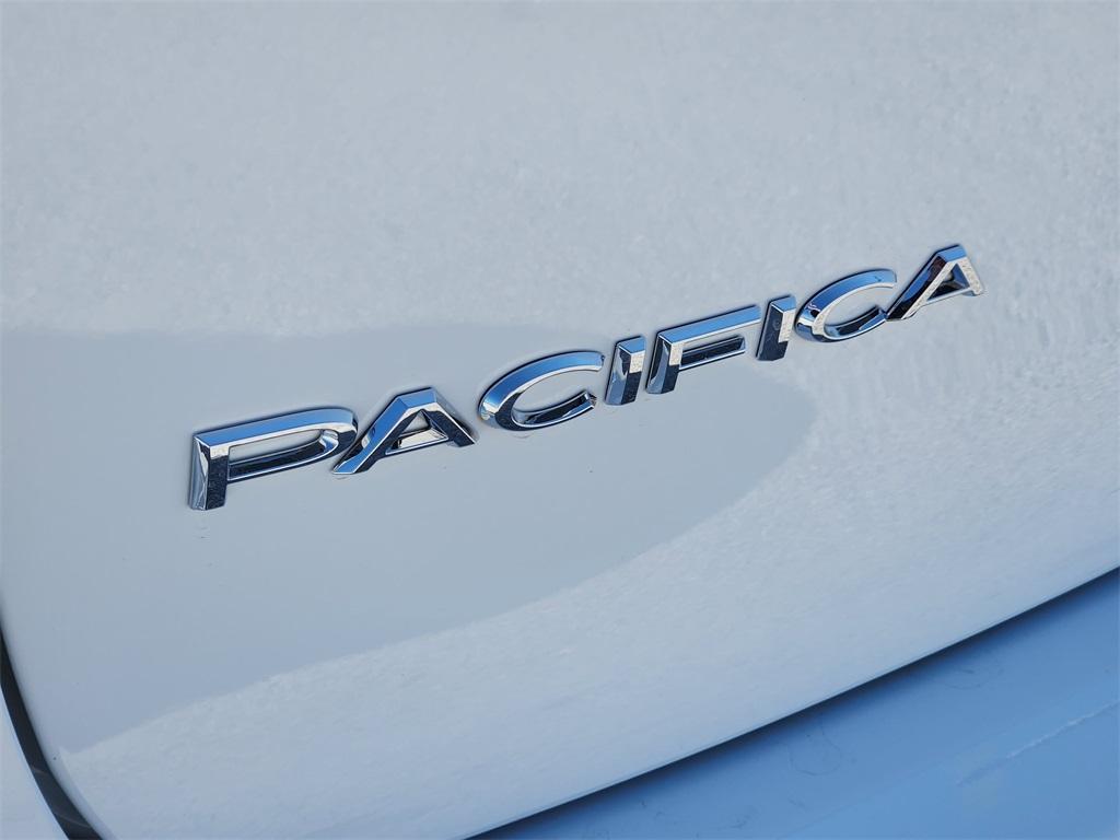 new 2026 Chrysler Pacifica car, priced at $38,865