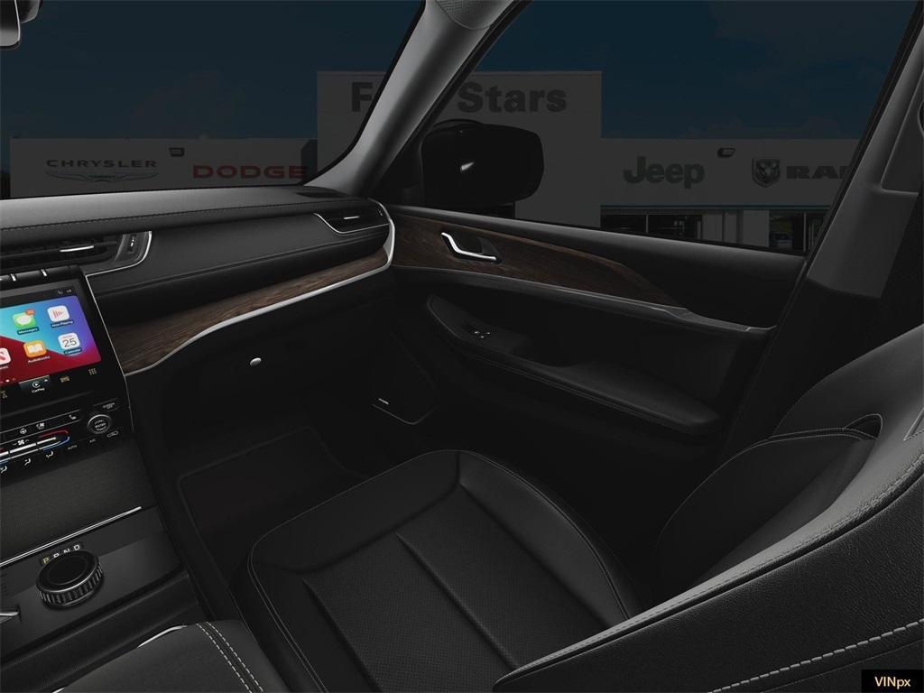 new 2025 Jeep Grand Cherokee L car, priced at $53,297