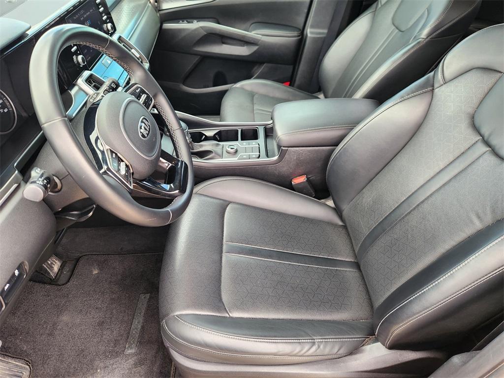 used 2021 Kia Sorento car, priced at $23,365