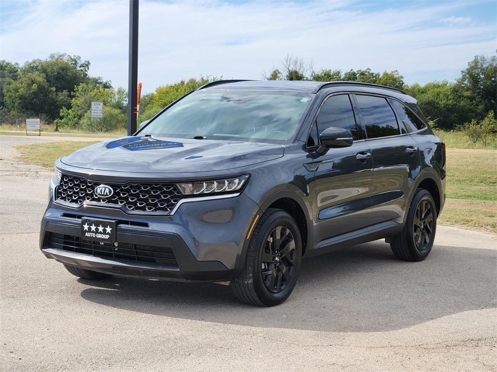 used 2021 Kia Sorento car, priced at $23,365