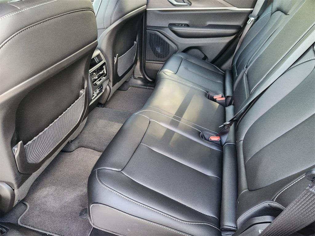 new 2025 Jeep Grand Cherokee car, priced at $46,839