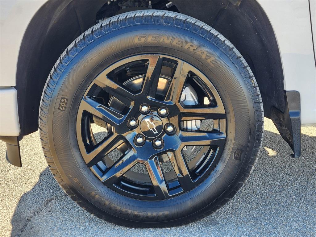 used 2024 Chevrolet Silverado 1500 car, priced at $34,488