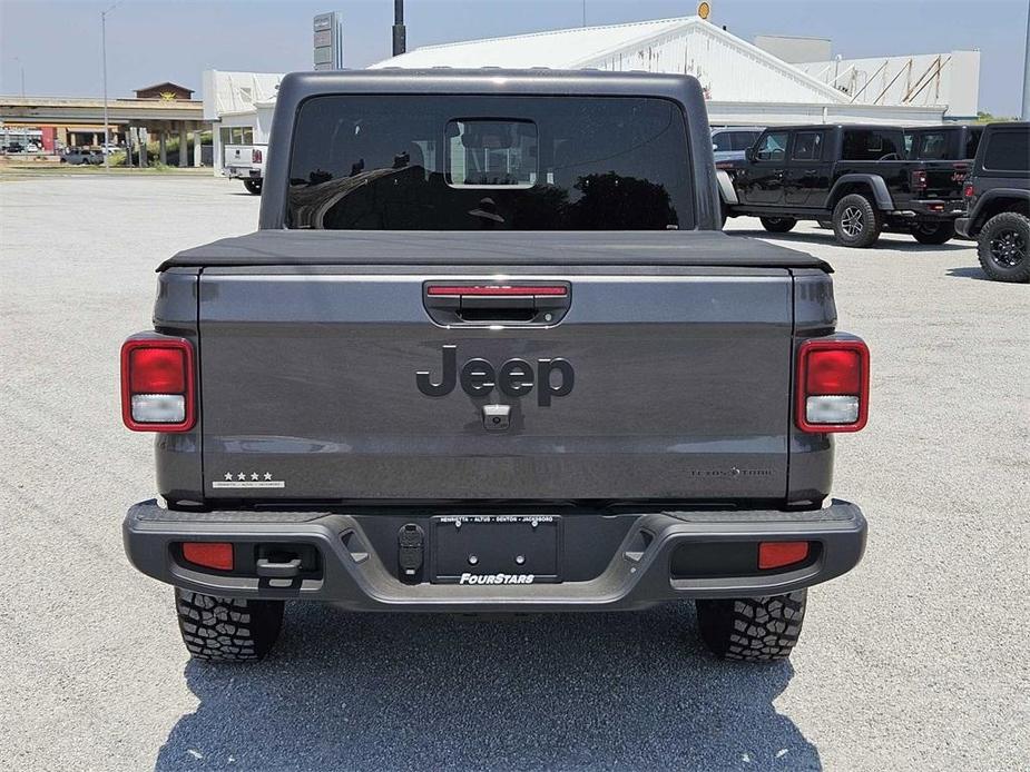 new 2024 Jeep Gladiator car, priced at $47,568