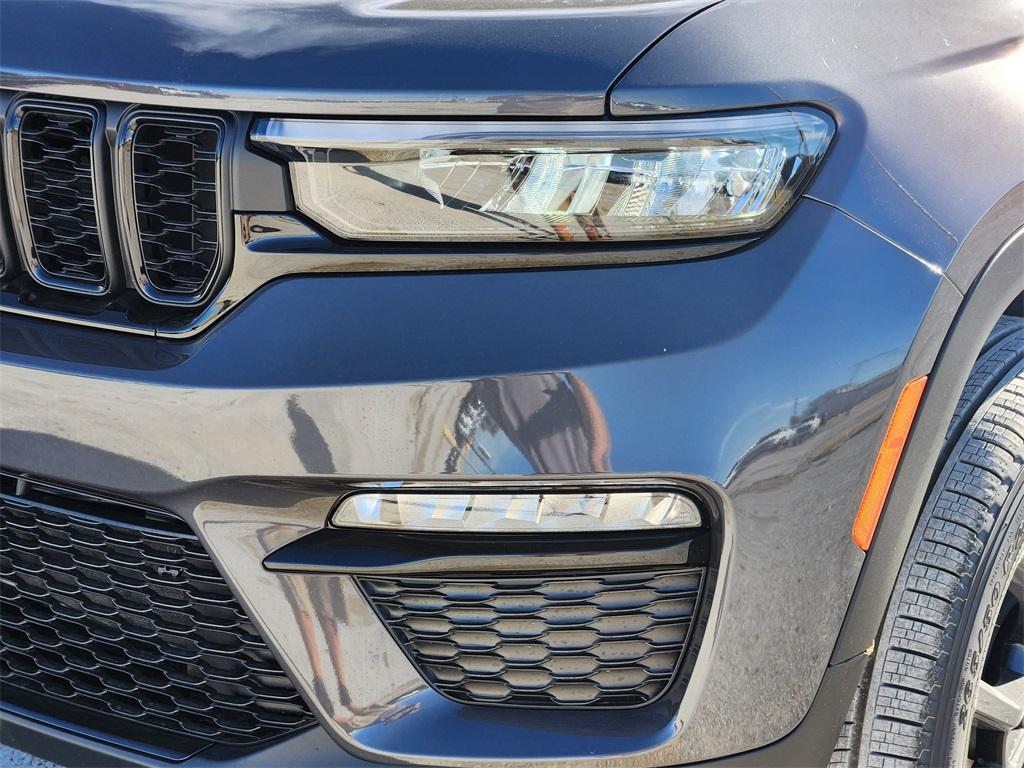 new 2025 Jeep Grand Cherokee car, priced at $46,839