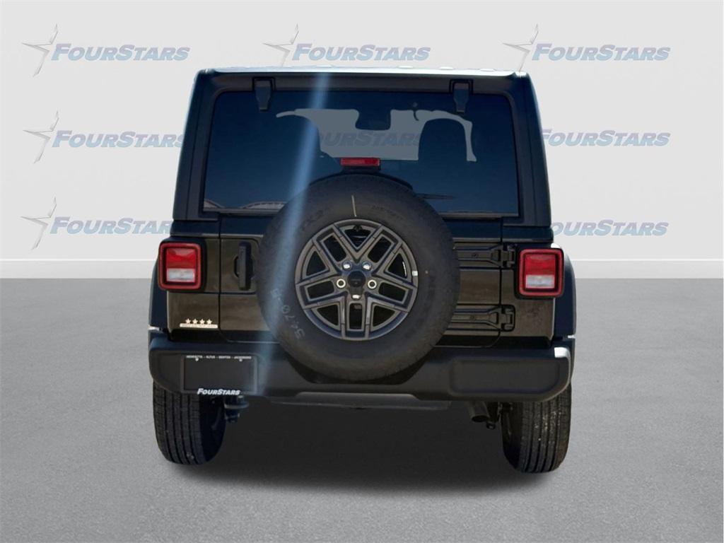 new 2025 Jeep Wrangler car, priced at $43,168