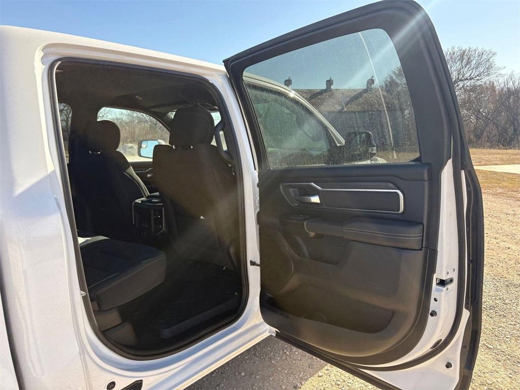 new 2025 Ram 1500 car, priced at $49,322