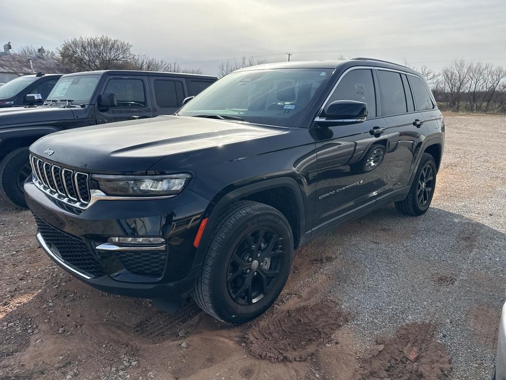 used 2022 Jeep Grand Cherokee car, priced at $31,982