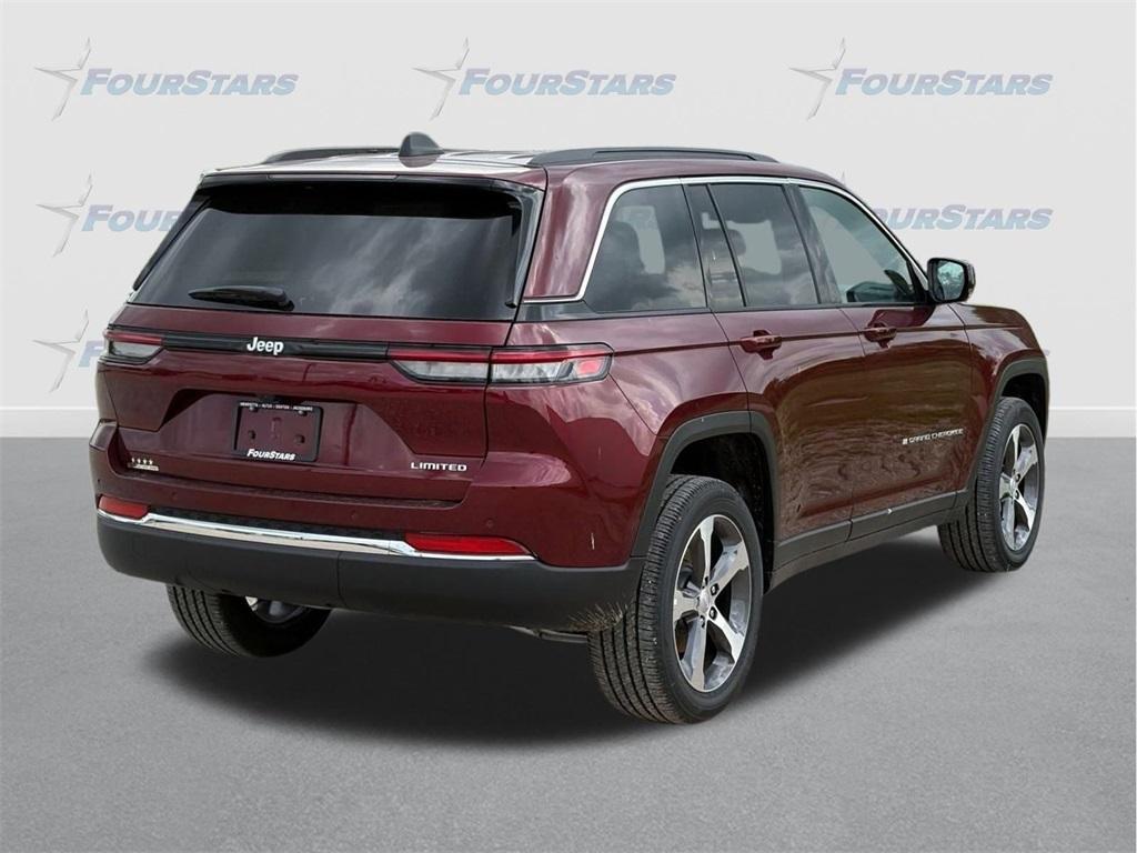 new 2025 Jeep Grand Cherokee car, priced at $45,521