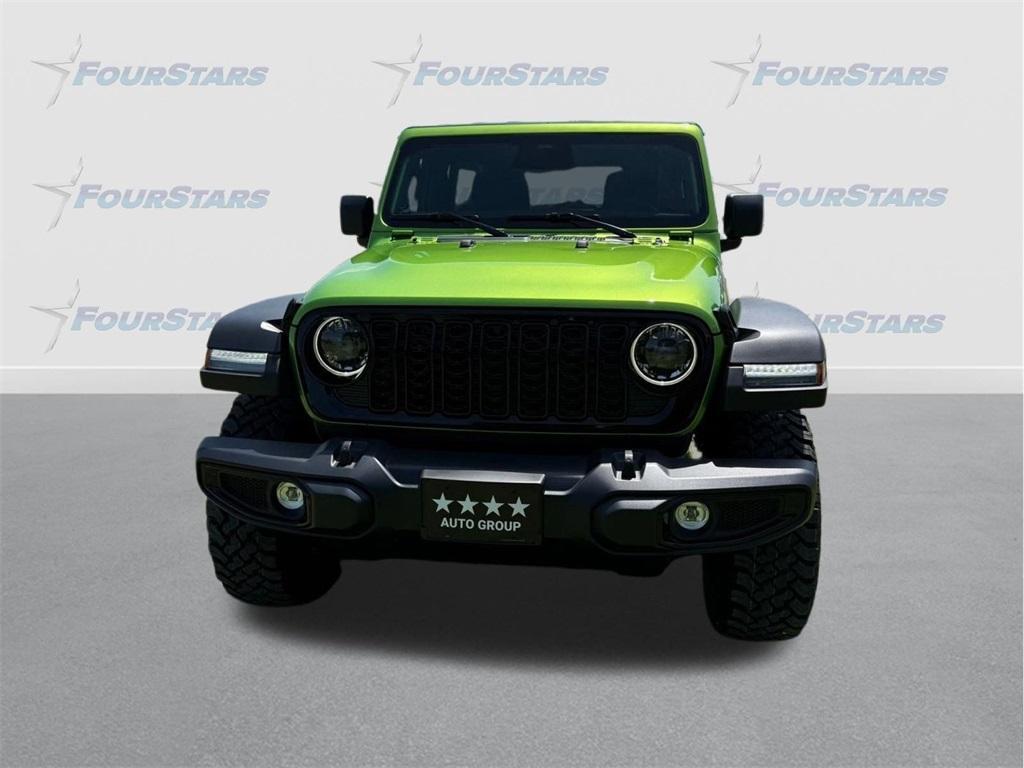 new 2025 Jeep Wrangler car, priced at $47,692