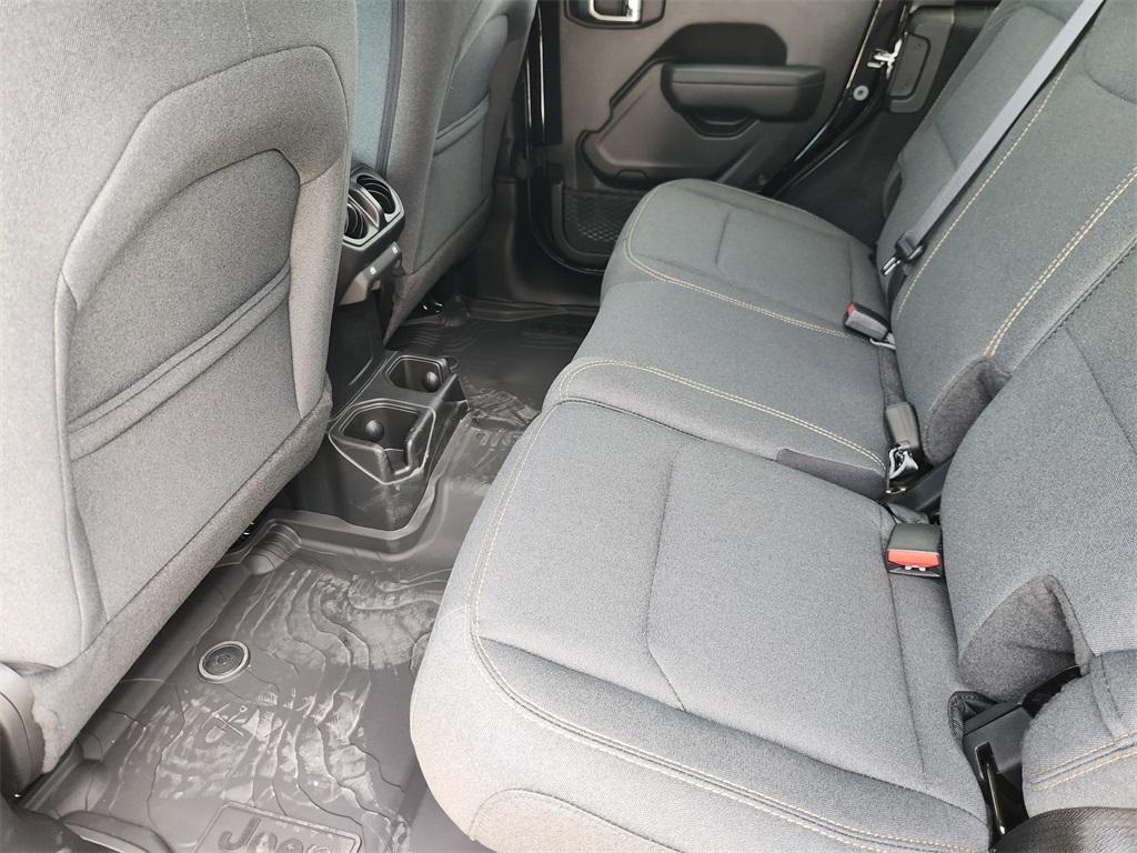 new 2025 Jeep Wrangler car, priced at $47,940