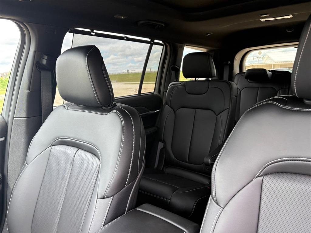 new 2025 Jeep Grand Cherokee L car, priced at $52,212