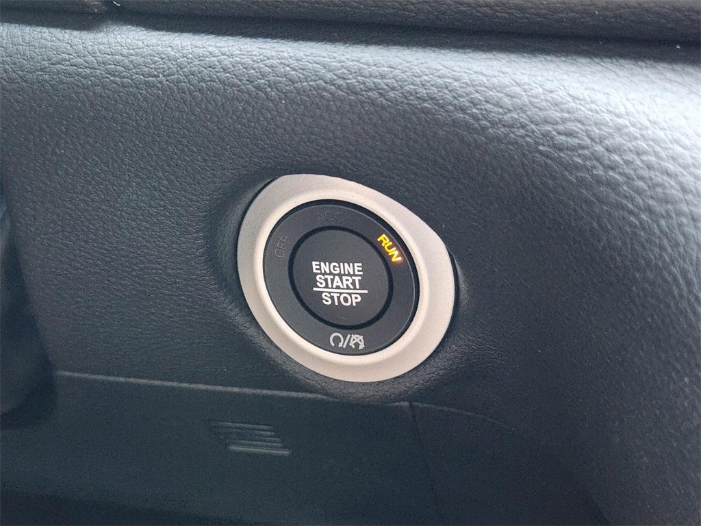 new 2026 Chrysler Pacifica car, priced at $40,830