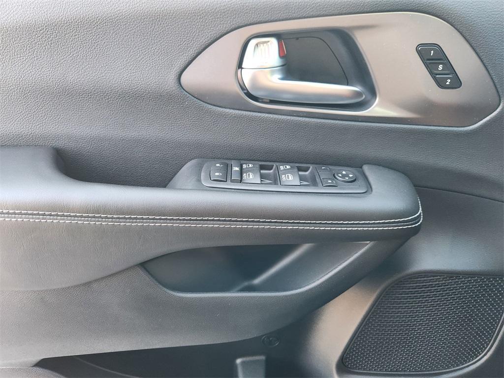 new 2026 Chrysler Pacifica car, priced at $40,830