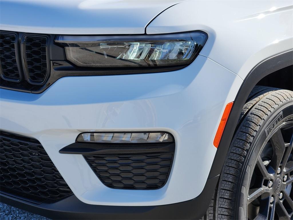 new 2025 Jeep Grand Cherokee car, priced at $46,321