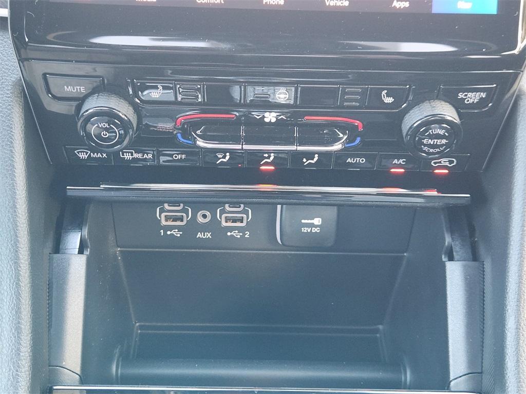 new 2025 Jeep Grand Cherokee car, priced at $46,321