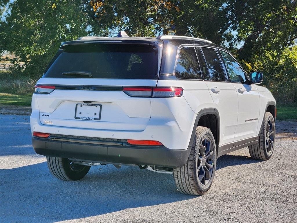 new 2025 Jeep Grand Cherokee car, priced at $46,321