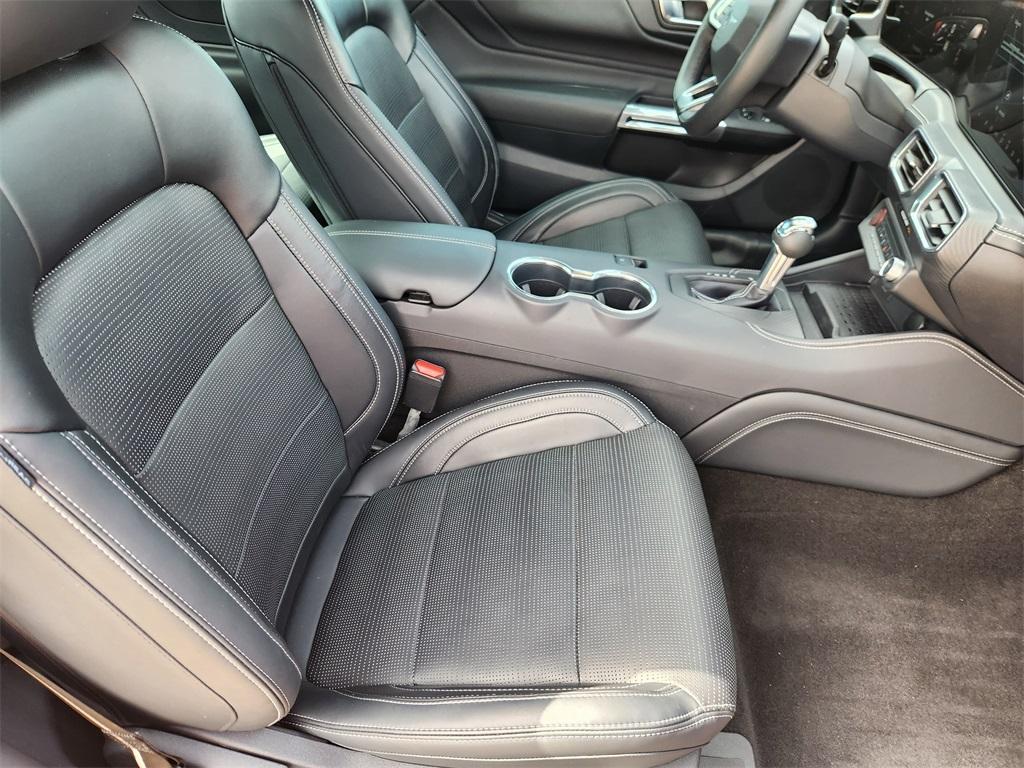 used 2024 Ford Mustang car, priced at $32,700