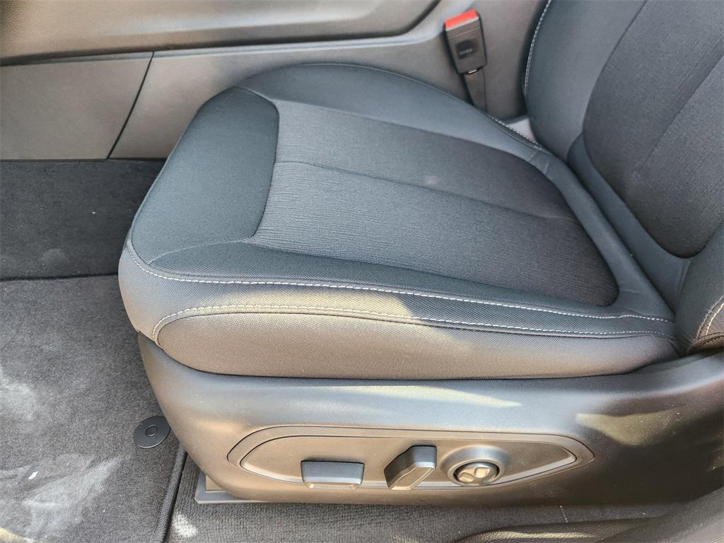 new 2025 Jeep Grand Cherokee L car, priced at $35,146